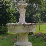 Le Savoir Vivre