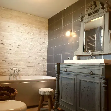 Le Savoir Vivre * Bonnes (Charente)