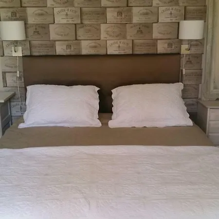 Le Savoir Vivre Bonnes (Charente)