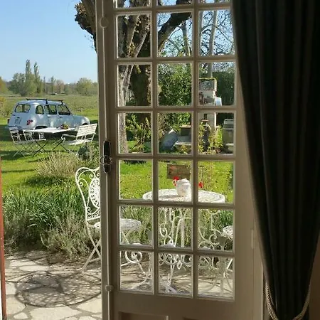 Le Savoir Vivre B&B *