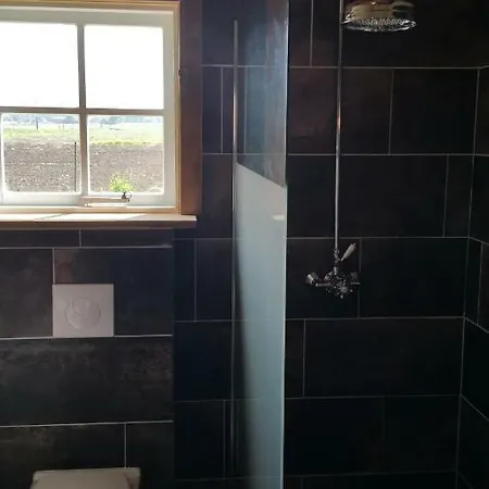 Le Savoir Vivre B&B *