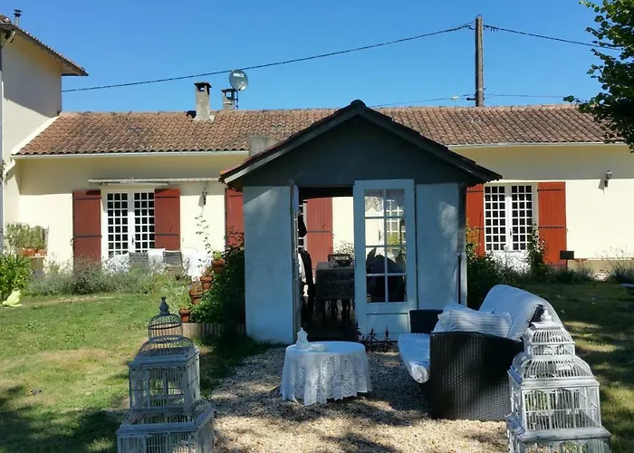 Le Savoir Vivre Bonnes (Charente)